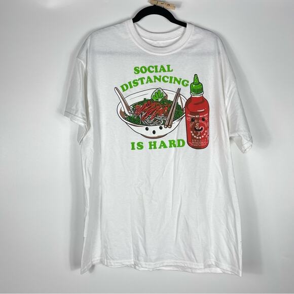 Kawaii Ramen and Sriracha Sauce Social Distancing Is Hard Unisex T Shirt XL - Picture 1 of 7